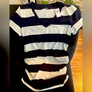 Old Navy Maternity V Neck navy stripe short sleeve T shirt